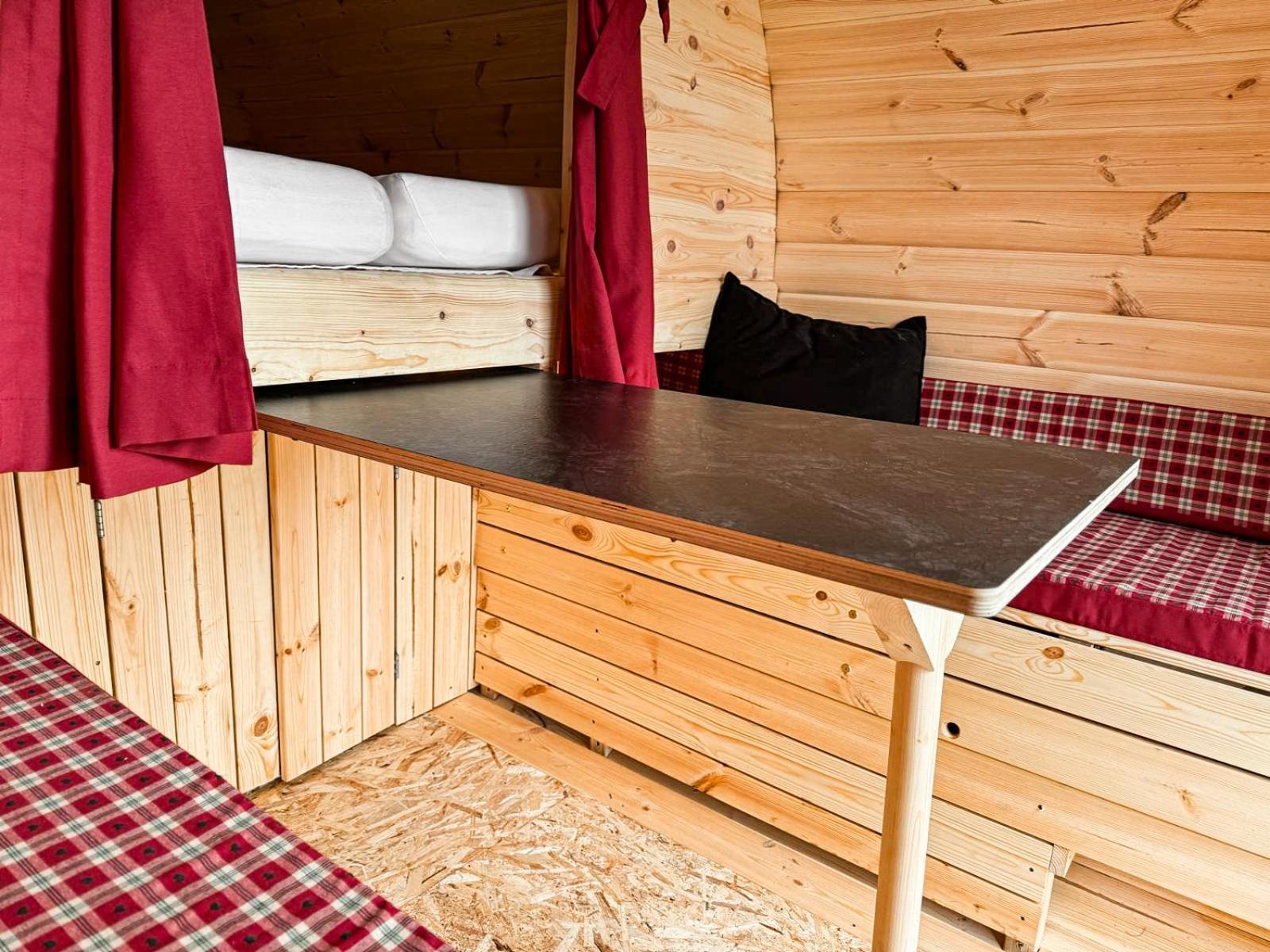 Acampamento Wiesenhaus Wohnen Im Schlaffass Colónia